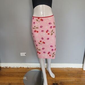 Noticeable Pink Berry Print Skirt, VGUC, Size 2